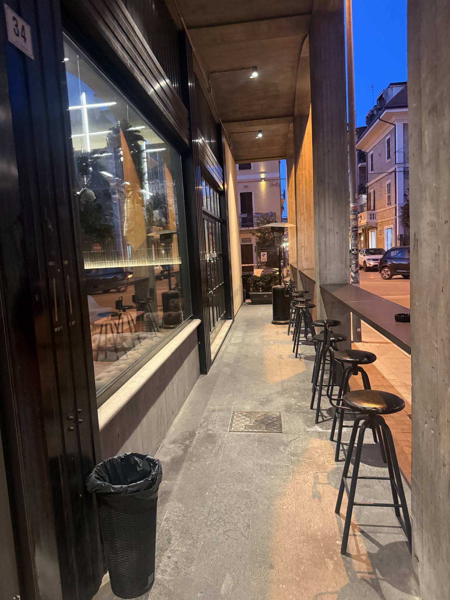 Bar in vendita a San Benedetto del Tronto, Centro