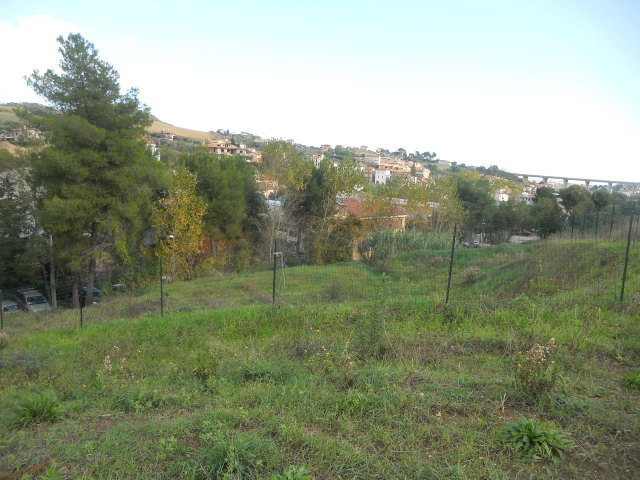 Terreno edificabile in vendita a San Benedetto del Tronto, Collinare