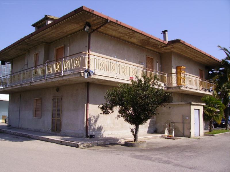 Casa singola in vendita a San Benedetto del Tronto, Porto d'Ascoli