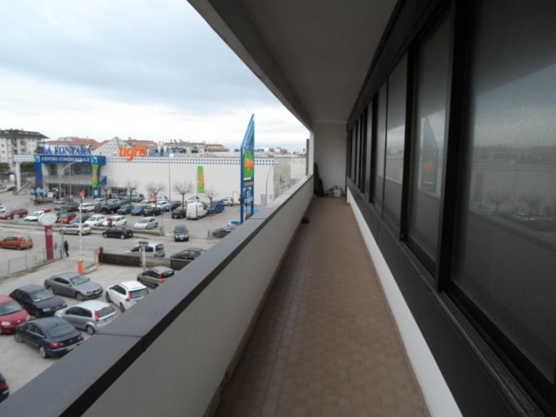 Studio/Ufficio in vendita a San Benedetto del Tronto, Strada Statale 16
