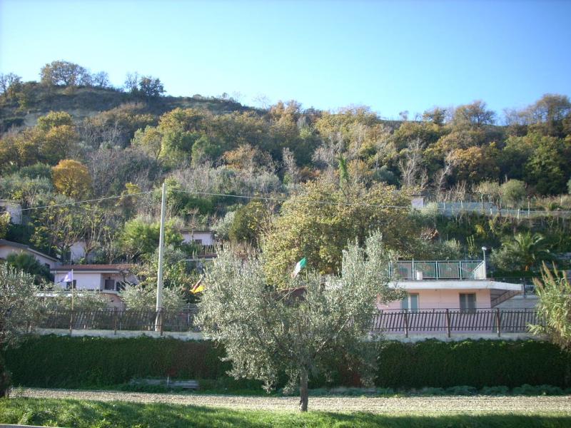 Villaggio Turistico in vendita a Cupra Marittima, mare