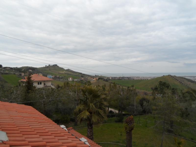 Villa in vendita a Monteprandone, Centobuchi