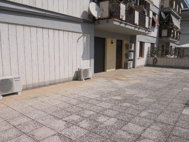 Studio/Ufficio in affitto a San Benedetto del Tronto, Zona Ascolani