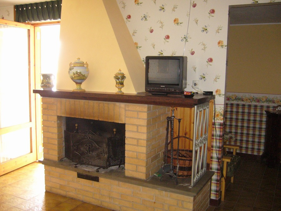 Appartamento in vendita a Montefortino