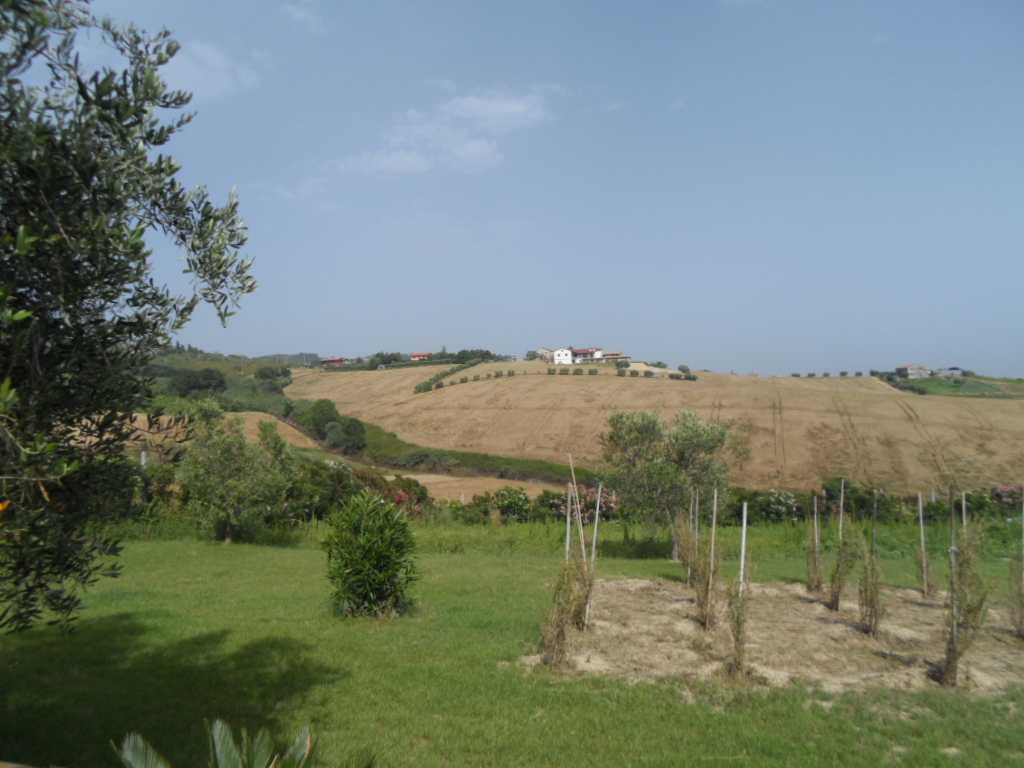 Terreno Agricolo in vendita a Colonnella, Contrada Rio Moro