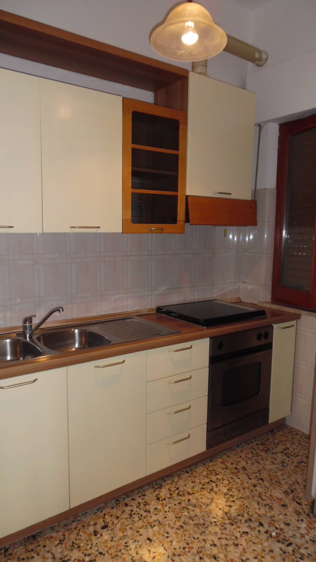 Casa singola in vendita a San Benedetto del Tronto, Porto d'Ascoli