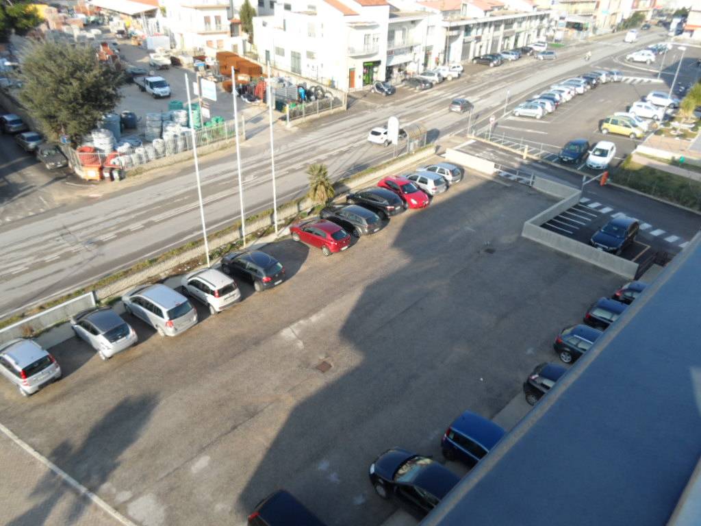 Studio/Ufficio in vendita a San Benedetto del Tronto, Porto d'Ascoli