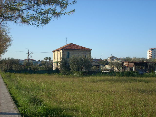 Casolare in vendita a San Benedetto del Tronto, Porto d'Ascoli mare