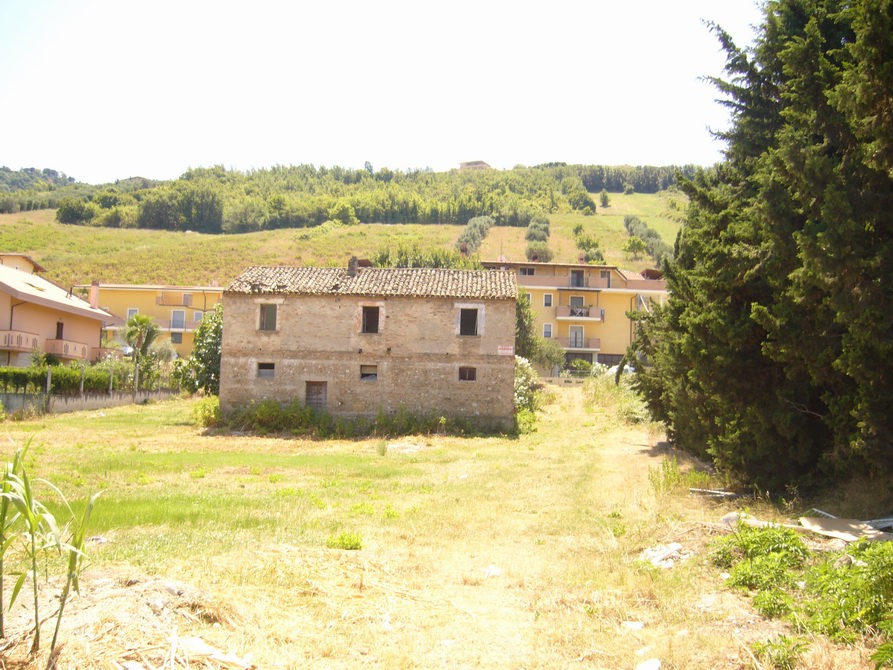 Terreno edificabile in vendita a Colonnella