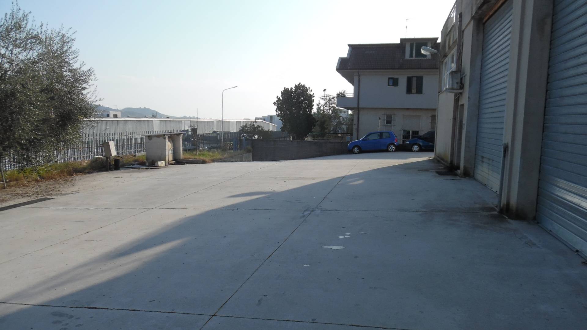 Capannone in vendita a Acquaviva Picena