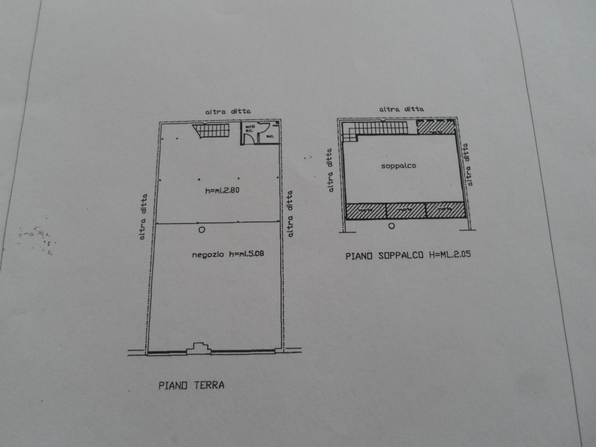 Locale commerciale in vendita a San Benedetto del Tronto, Porto d'Ascoli