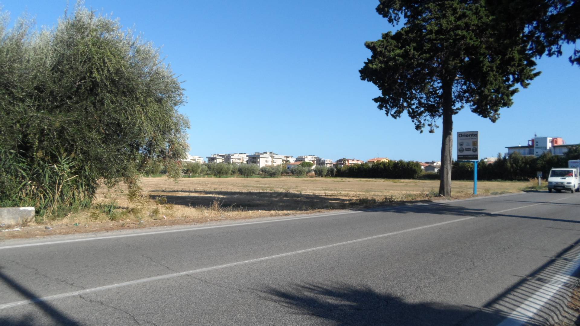 Terreno edificabile in vendita a Alba Adriatica, Strada Statale Adriatica