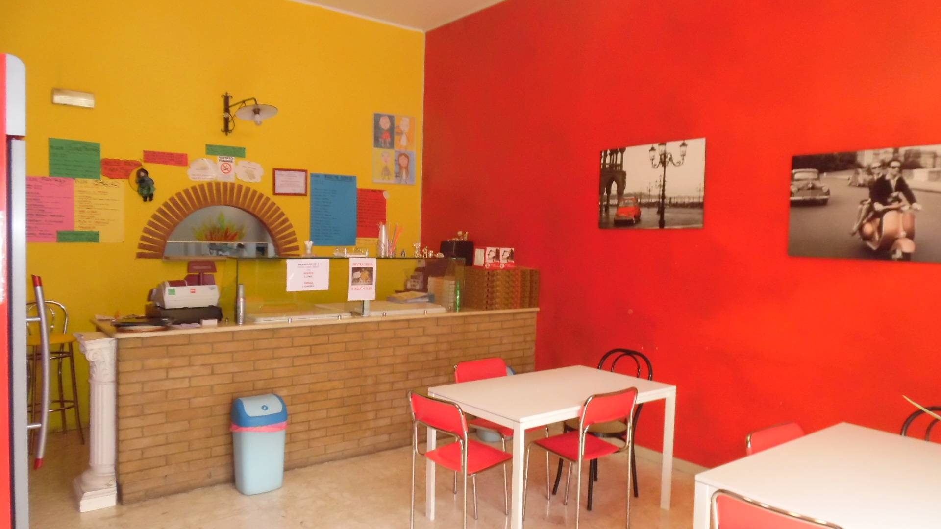 Locale commerciale in vendita a Folignano