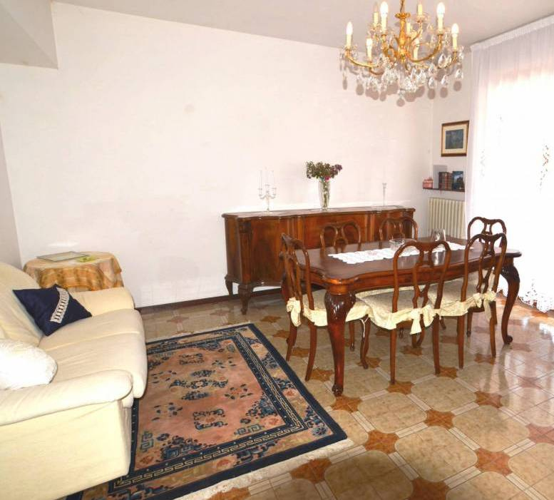 Appartamento in vendita a San Benedetto del Tronto, Ponte Rotto