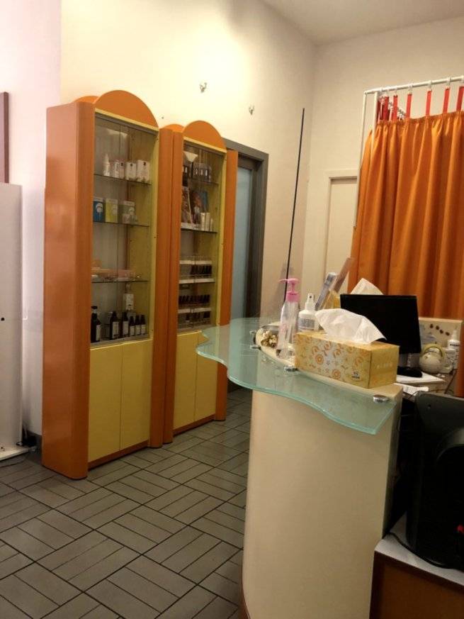 Centro estetico in vendita a San Benedetto del Tronto, Centro