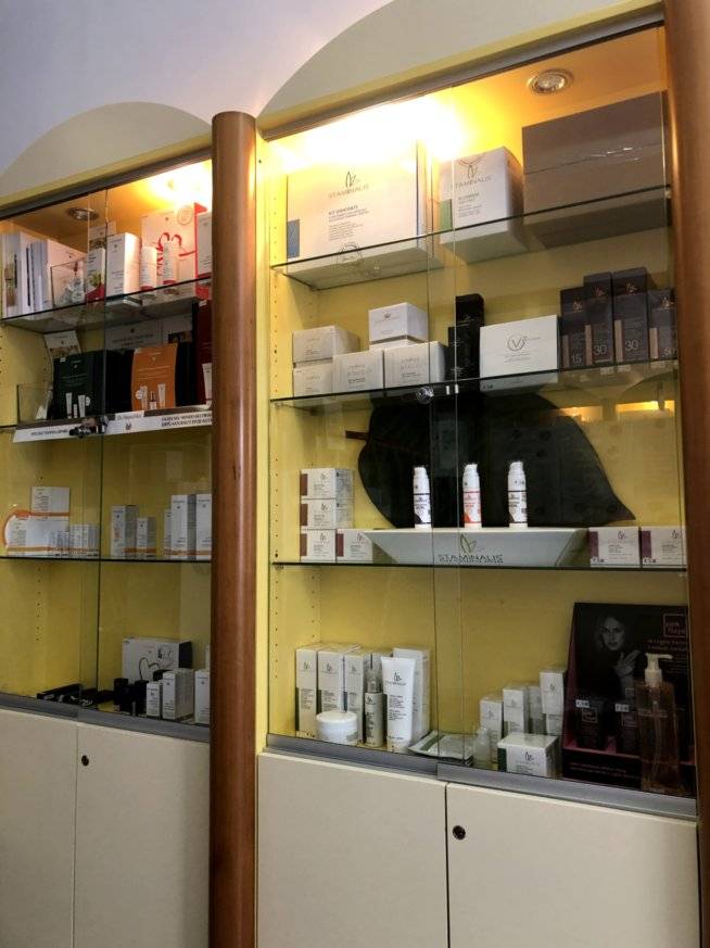 Centro estetico in vendita a San Benedetto del Tronto, Centro