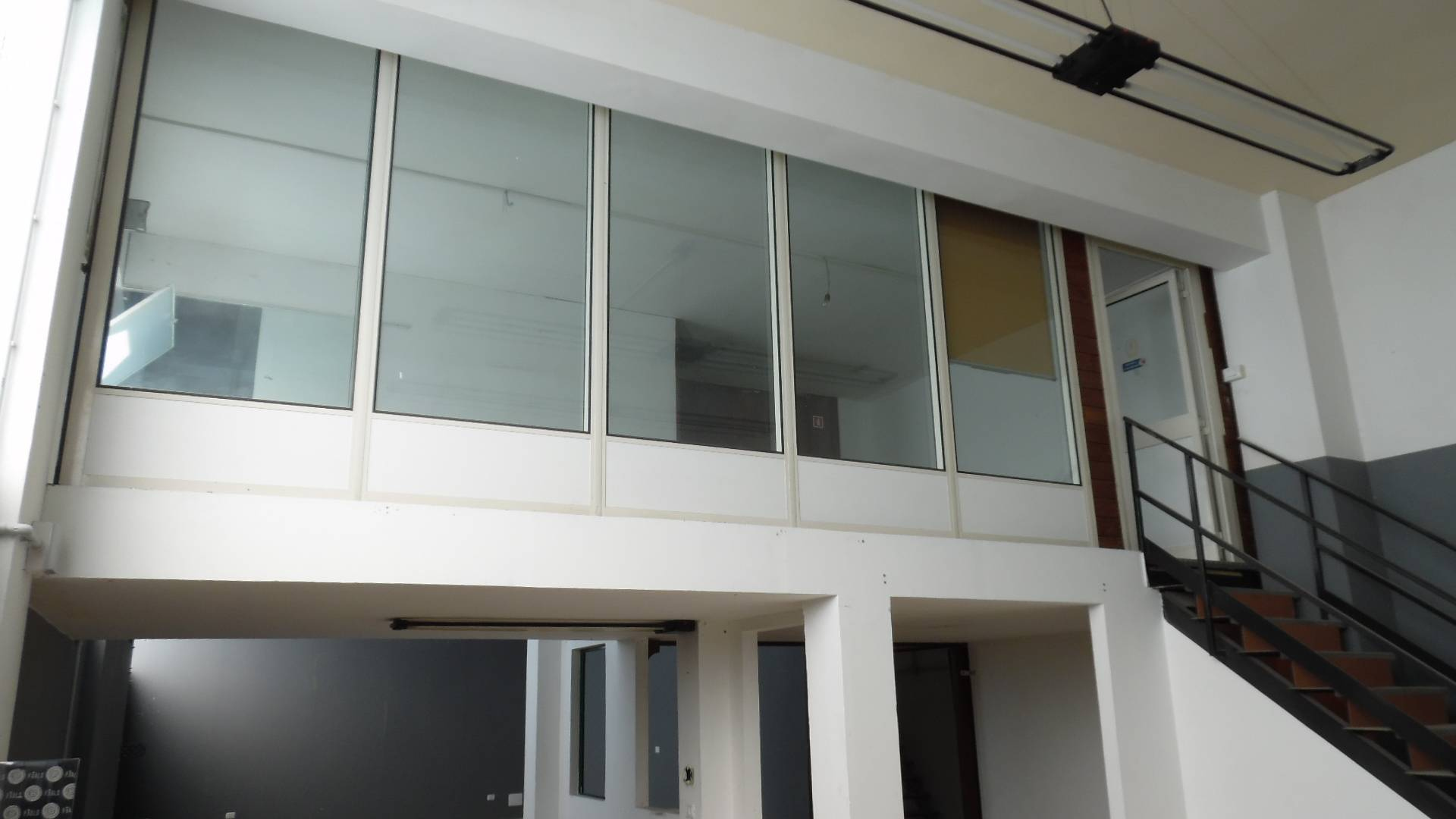 Locale artigianale in vendita a San Benedetto del Tronto, Zona Ascolani