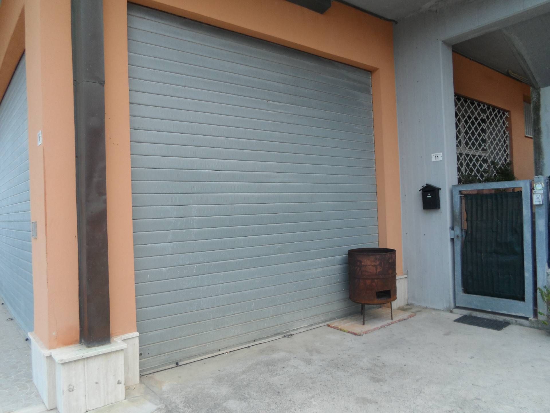 Locale artigianale in vendita a San Benedetto del Tronto, Ponte Rotto