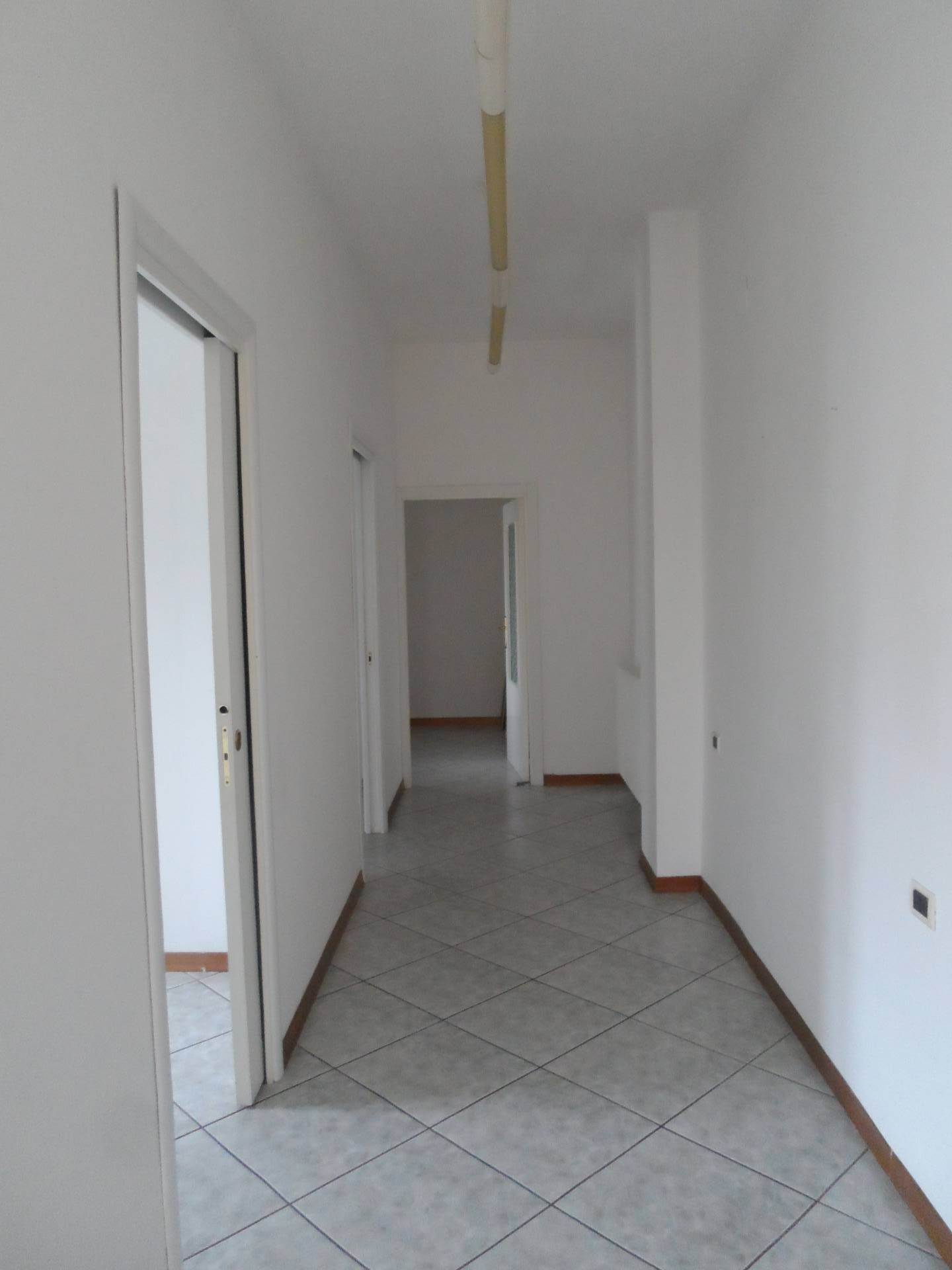 Studio/Ufficio in affitto a Monteprandone, Centobuchi