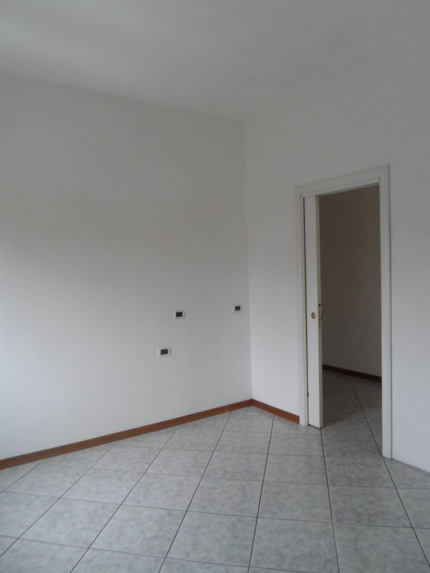 Studio/Ufficio in affitto a Monteprandone, Centobuchi