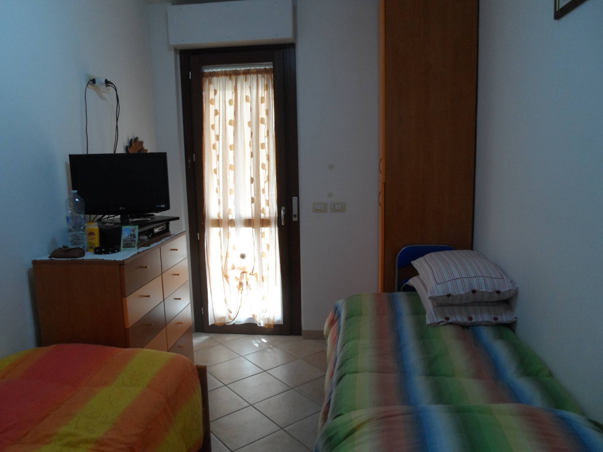 Appartamento in vendita a Alba Adriatica, Zona Mare