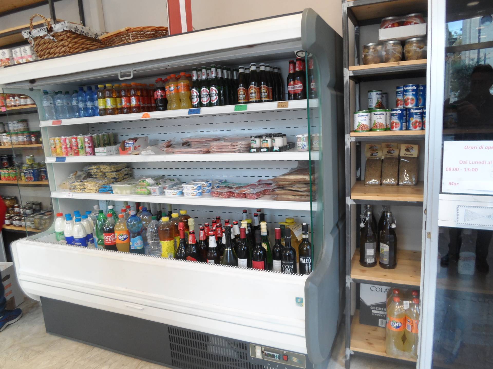 Alimentari in vendita a Grottammare, Centro