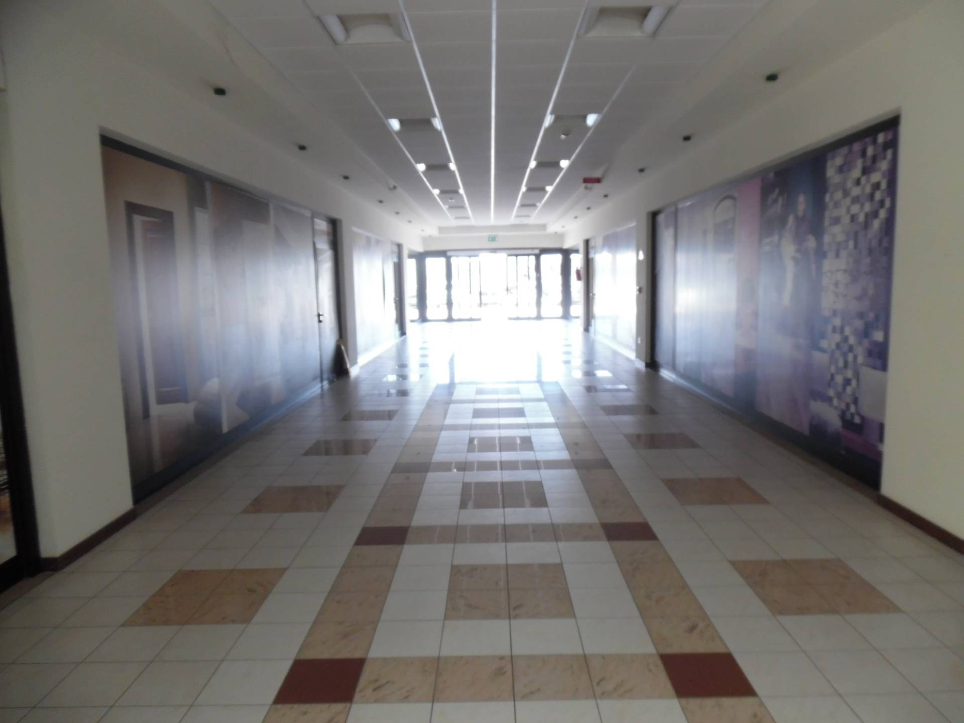 Studio/Ufficio in vendita a San Benedetto del Tronto, Strada Statale 16