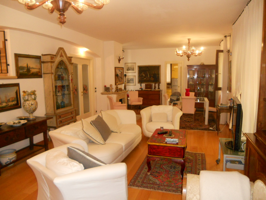 Casa singola in vendita a San Benedetto del Tronto, Centro