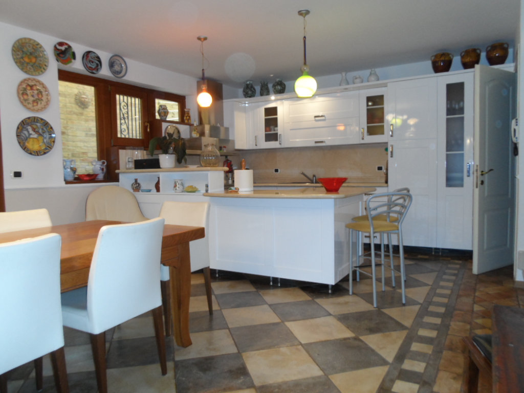 Casa singola in vendita a San Benedetto del Tronto, Centro