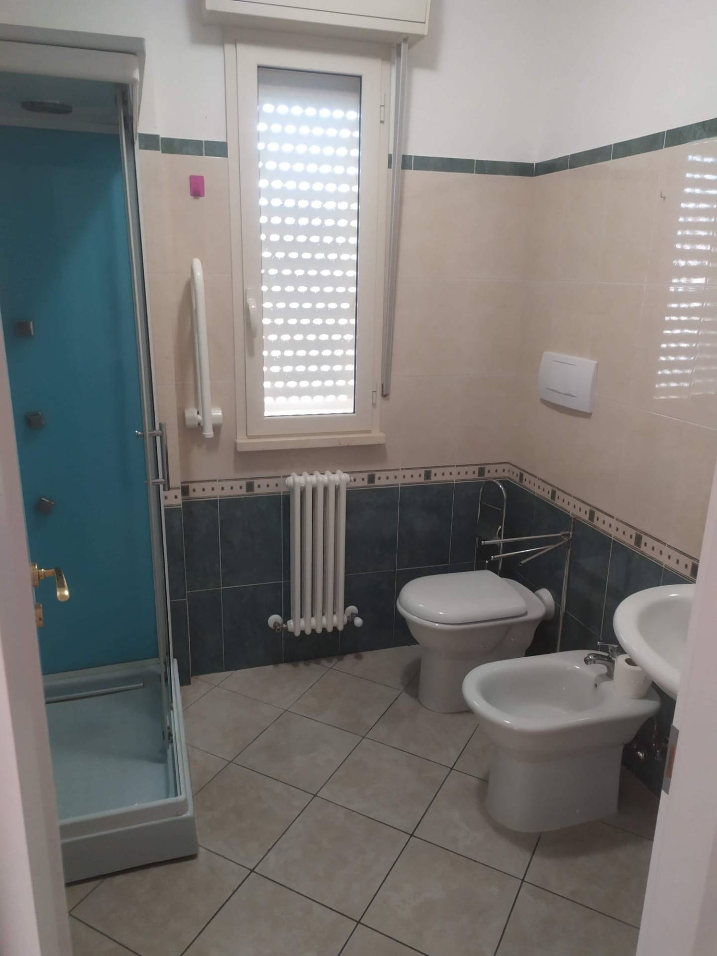 Appartamento in vendita a Alba Adriatica, Zona Mare