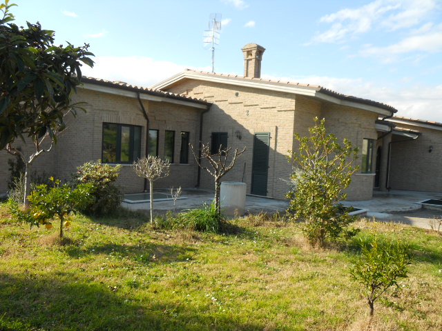 Villa in vendita a Monteprandone
