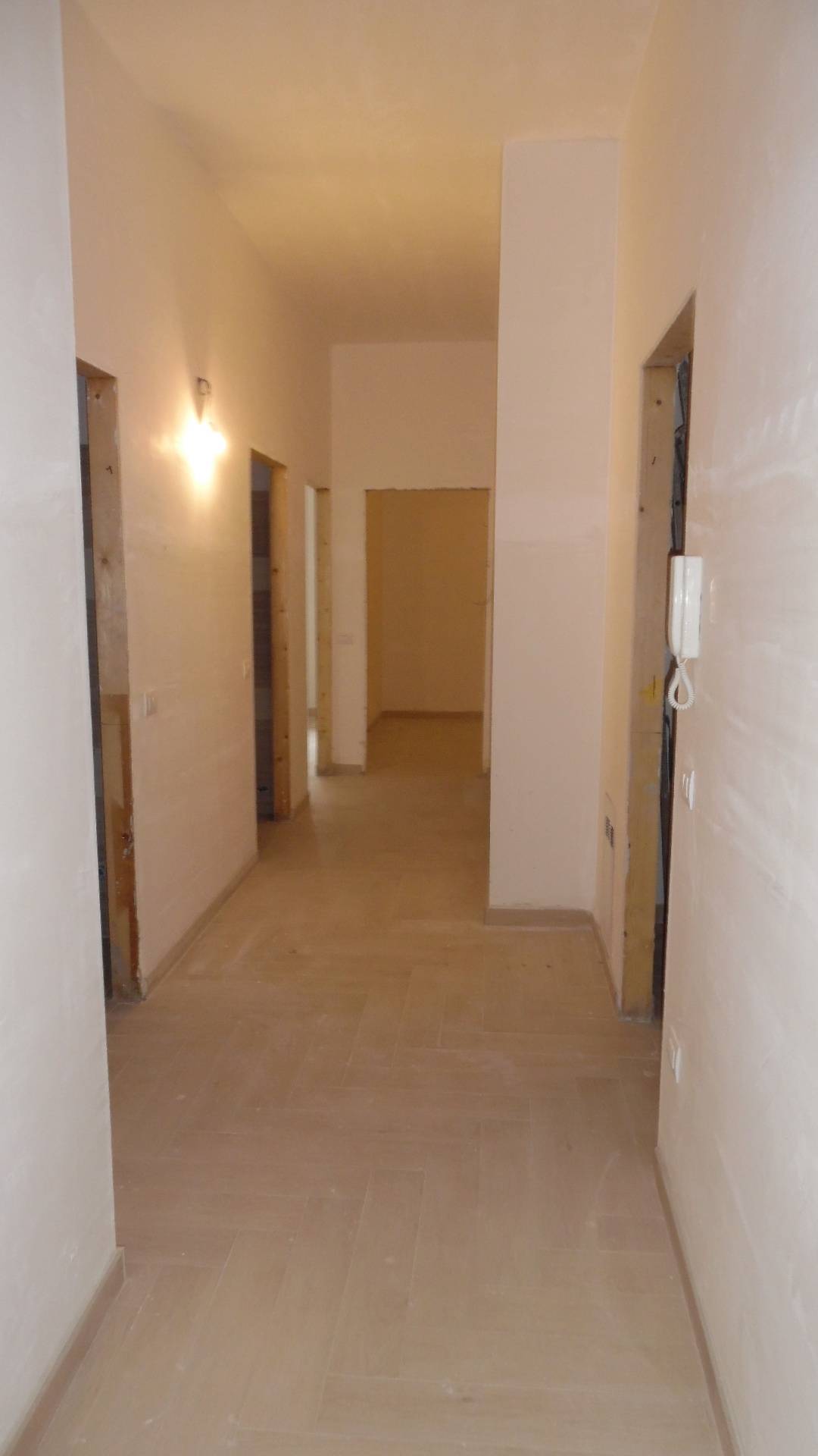 Locale artigianale in vendita a San Benedetto del Tronto, Collinare