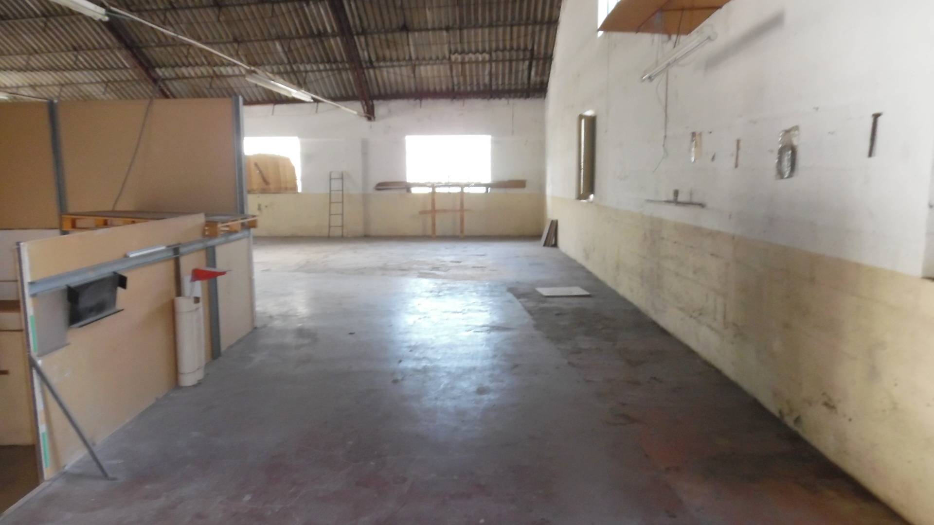 Capannone in vendita a San Benedetto del Tronto, Strada Statale 16