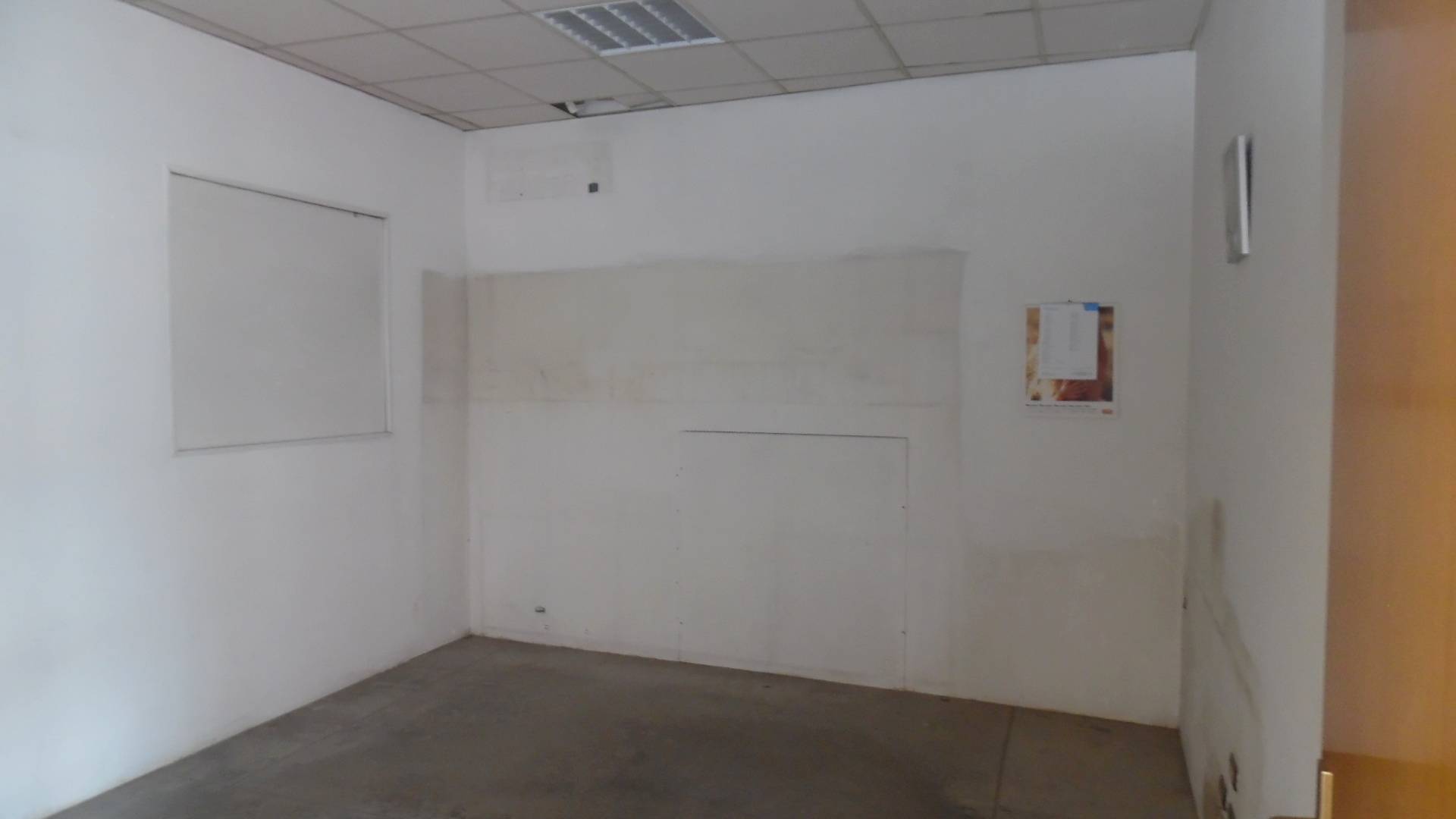 Capannone in vendita a San Benedetto del Tronto, Strada Statale 16