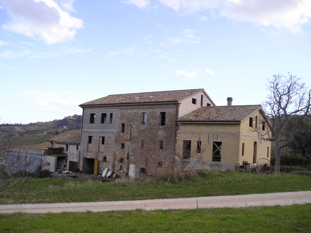 Casolare in vendita a Acquaviva Picena, Madonna delle Piane