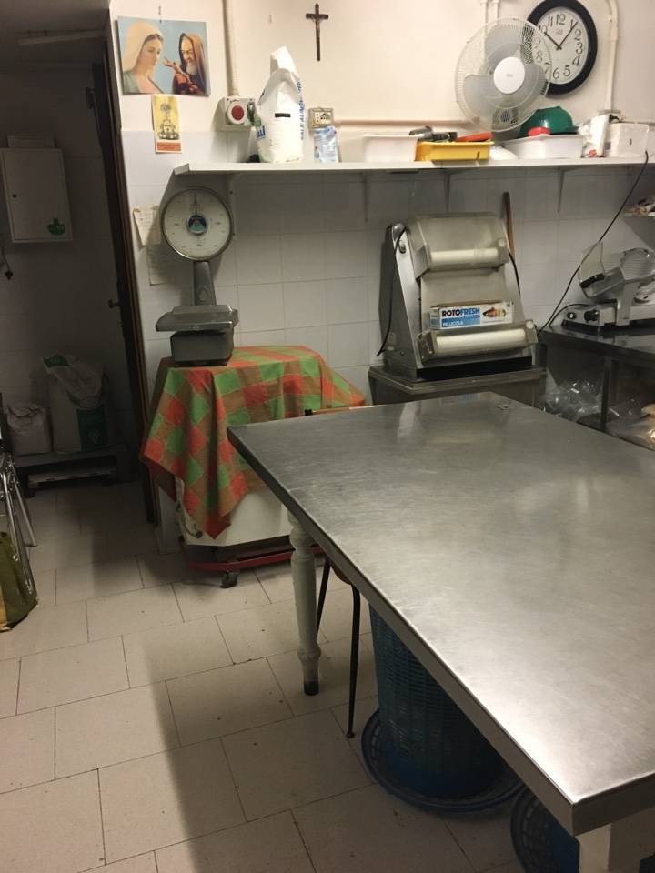 Pizzeria al taglio in vendita a San Benedetto del Tronto, Porto d'Ascoli