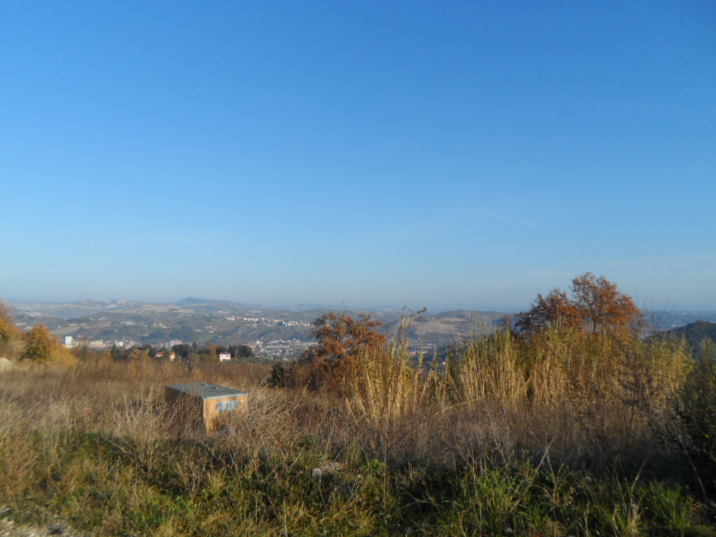 Terreno edificabile in vendita a Folignano