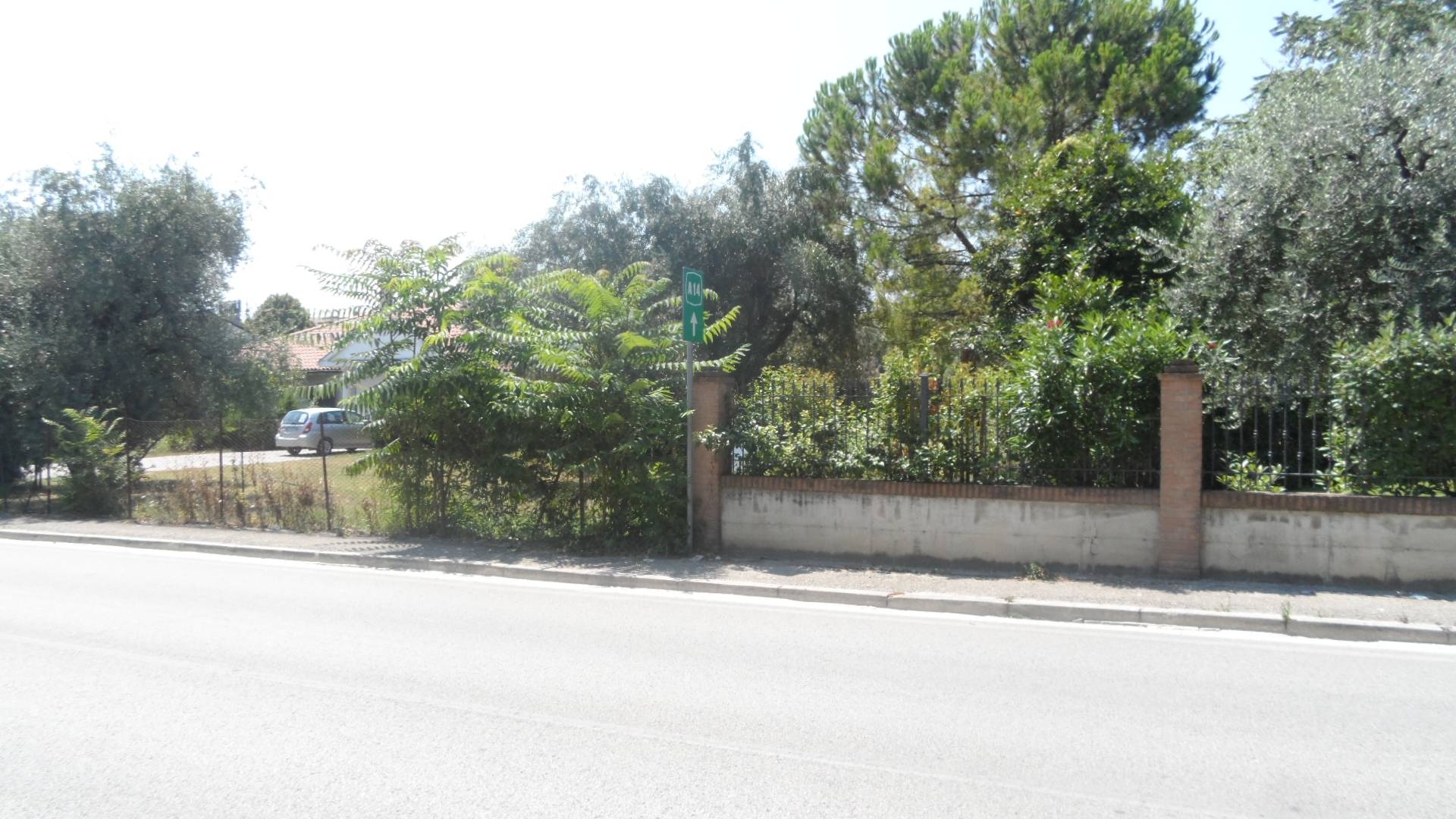 Terreno edificabile in vendita a Sant'Egidio alla Vibrata, Paolantonio