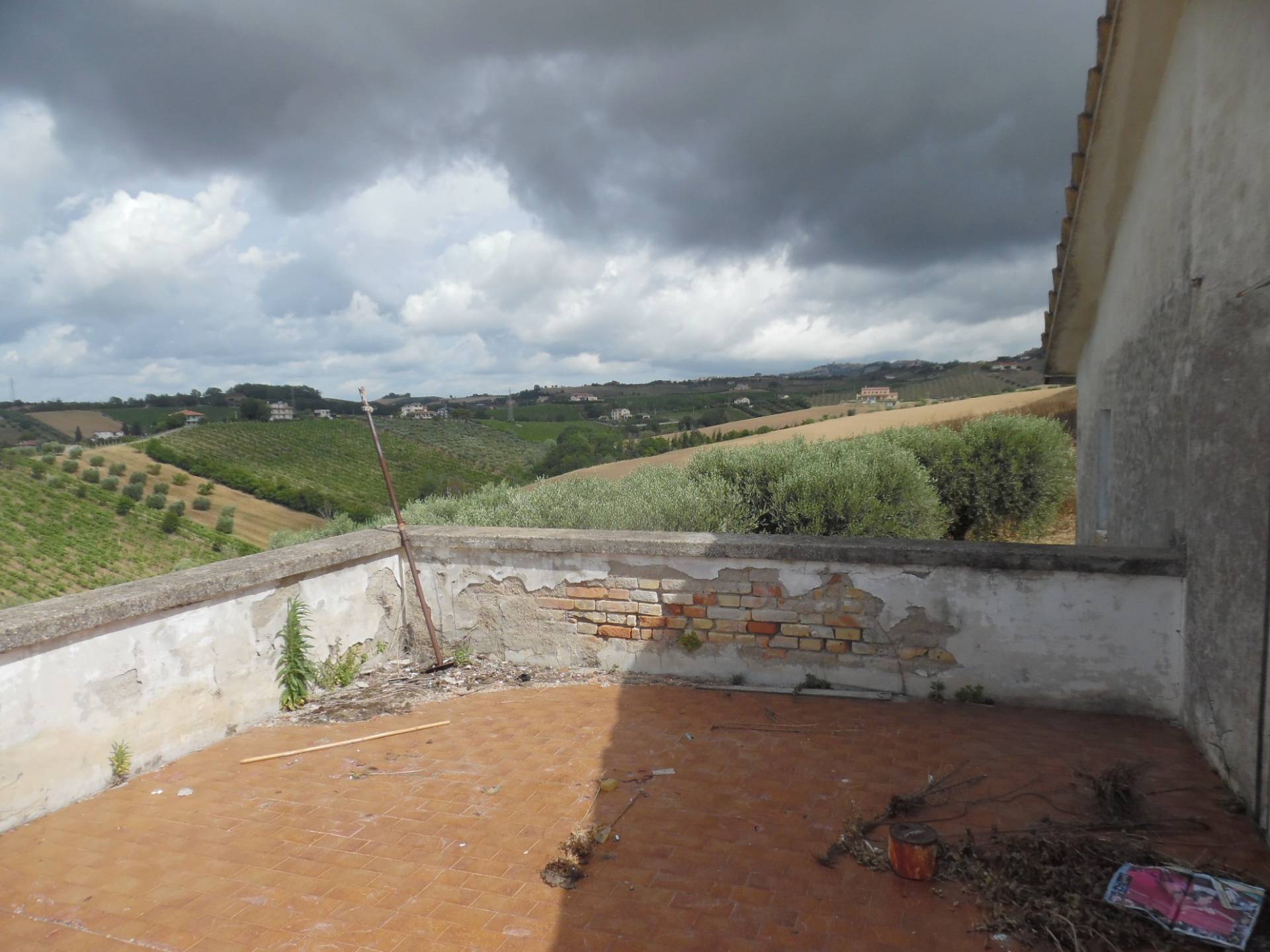 Casolare in vendita a Monteprandone, Centobuchi