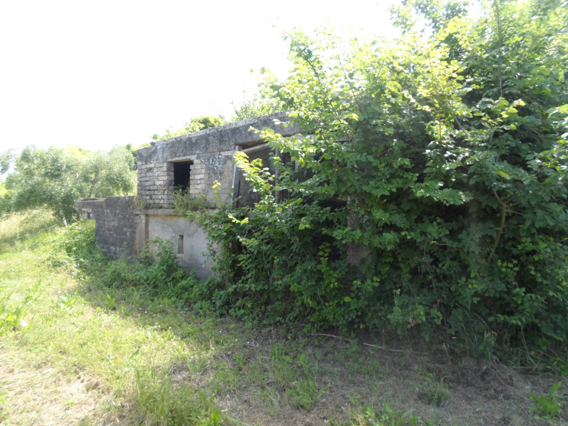 Casolare in vendita a Carassai