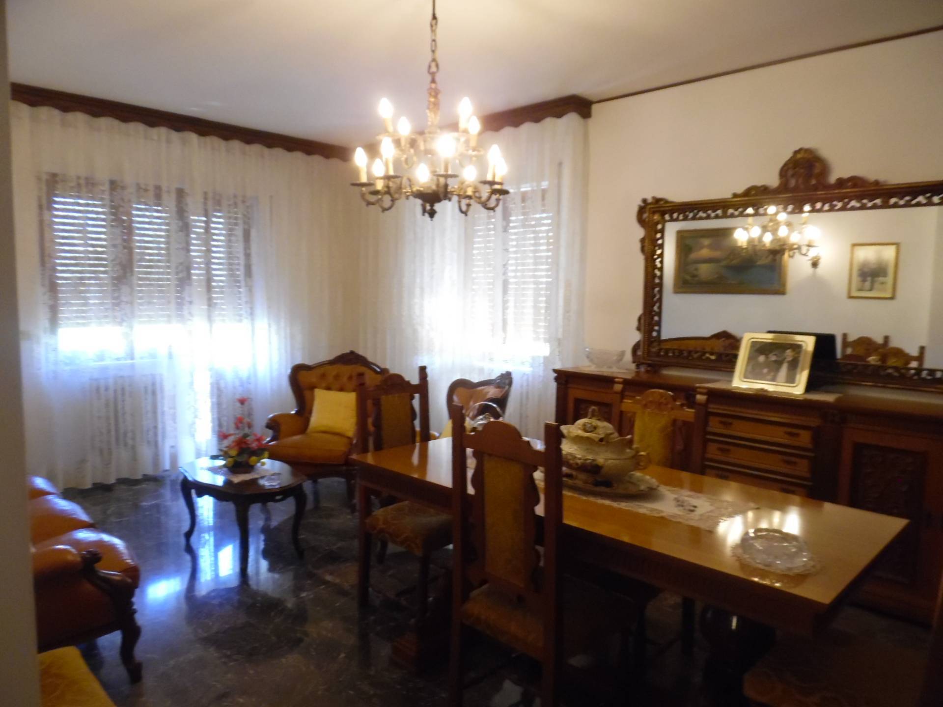 Casa singola in vendita a Martinsicuro, Zona Mare