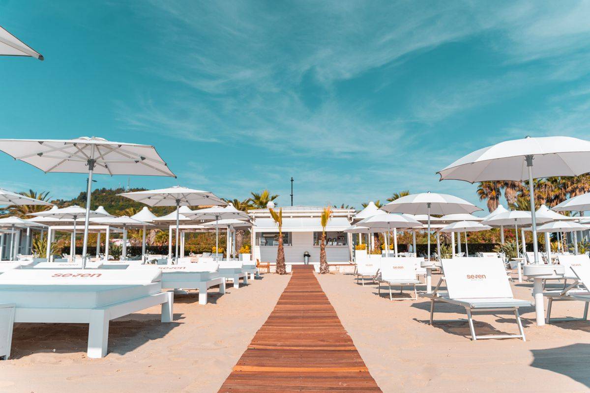 Stabilimento balneare in affitto a Grottammare, mare