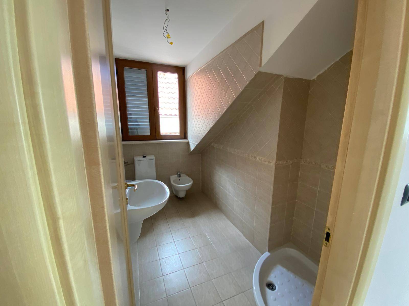 Appartamento in vendita a San Benedetto del Tronto, Zona Ascolani