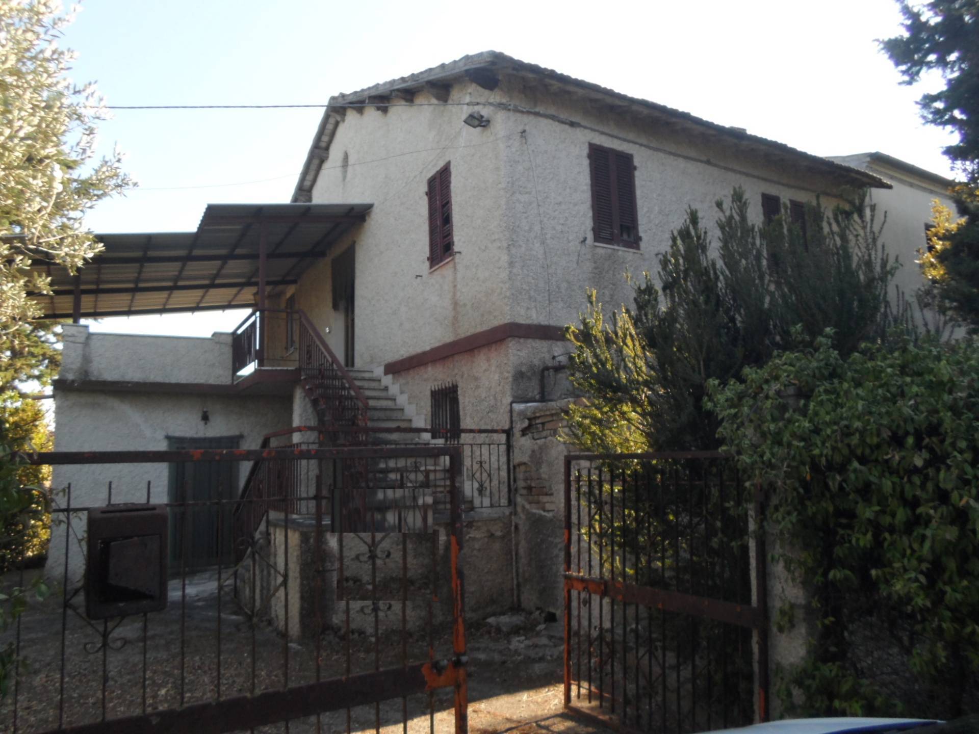 Casa indipendente in vendita a Monsampolo del Tronto, Monsampolo