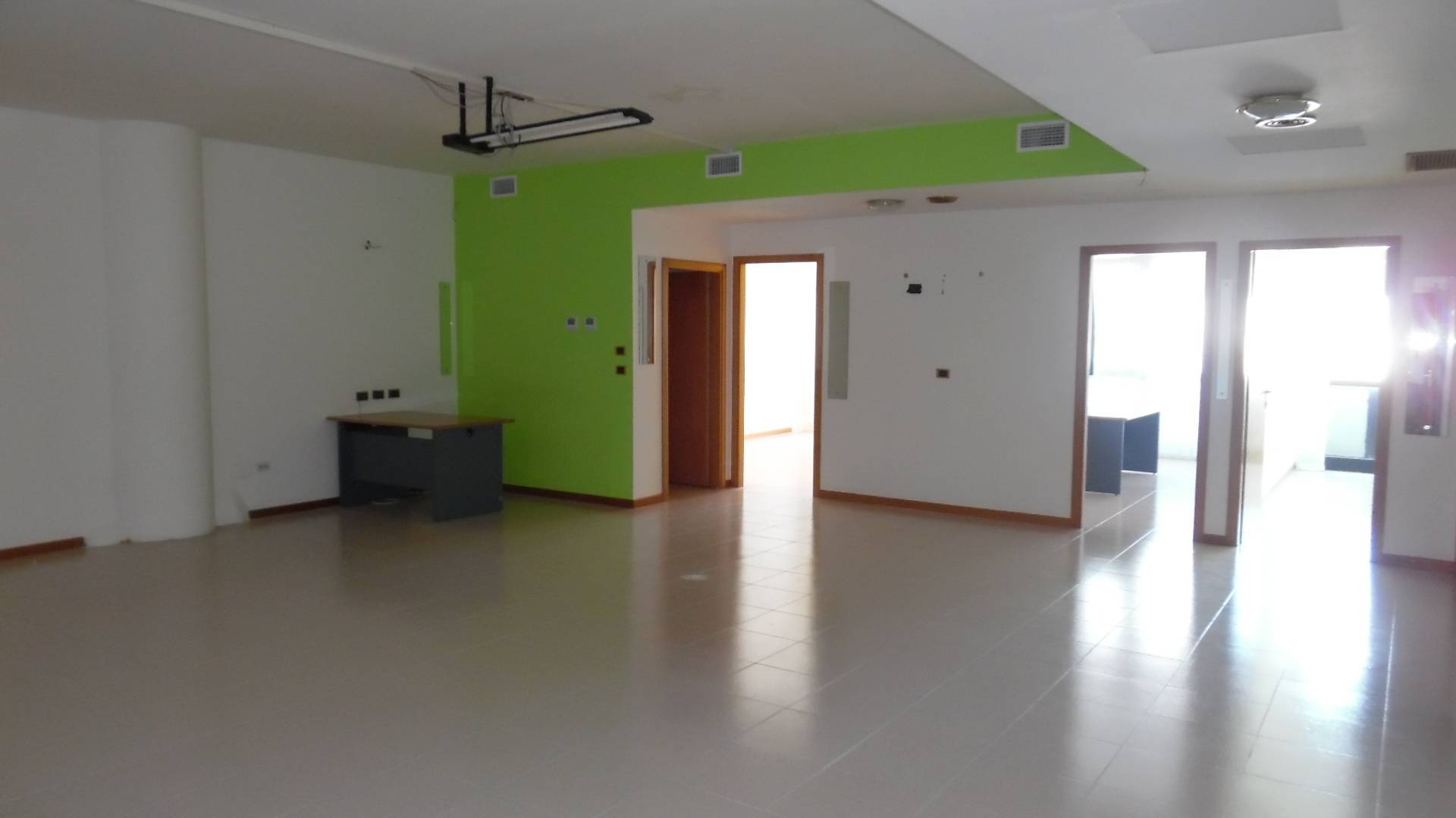 Studio/Ufficio in vendita a San Benedetto del Tronto, Porto d'Ascoli