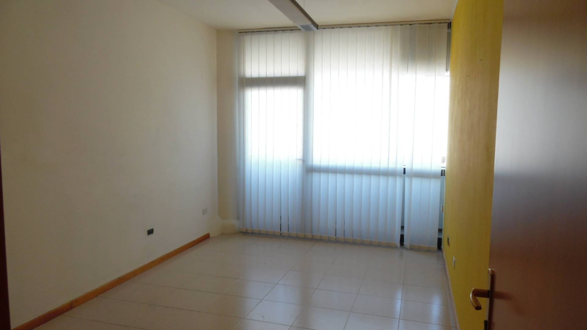 Studio/Ufficio in vendita a San Benedetto del Tronto, Porto d'Ascoli