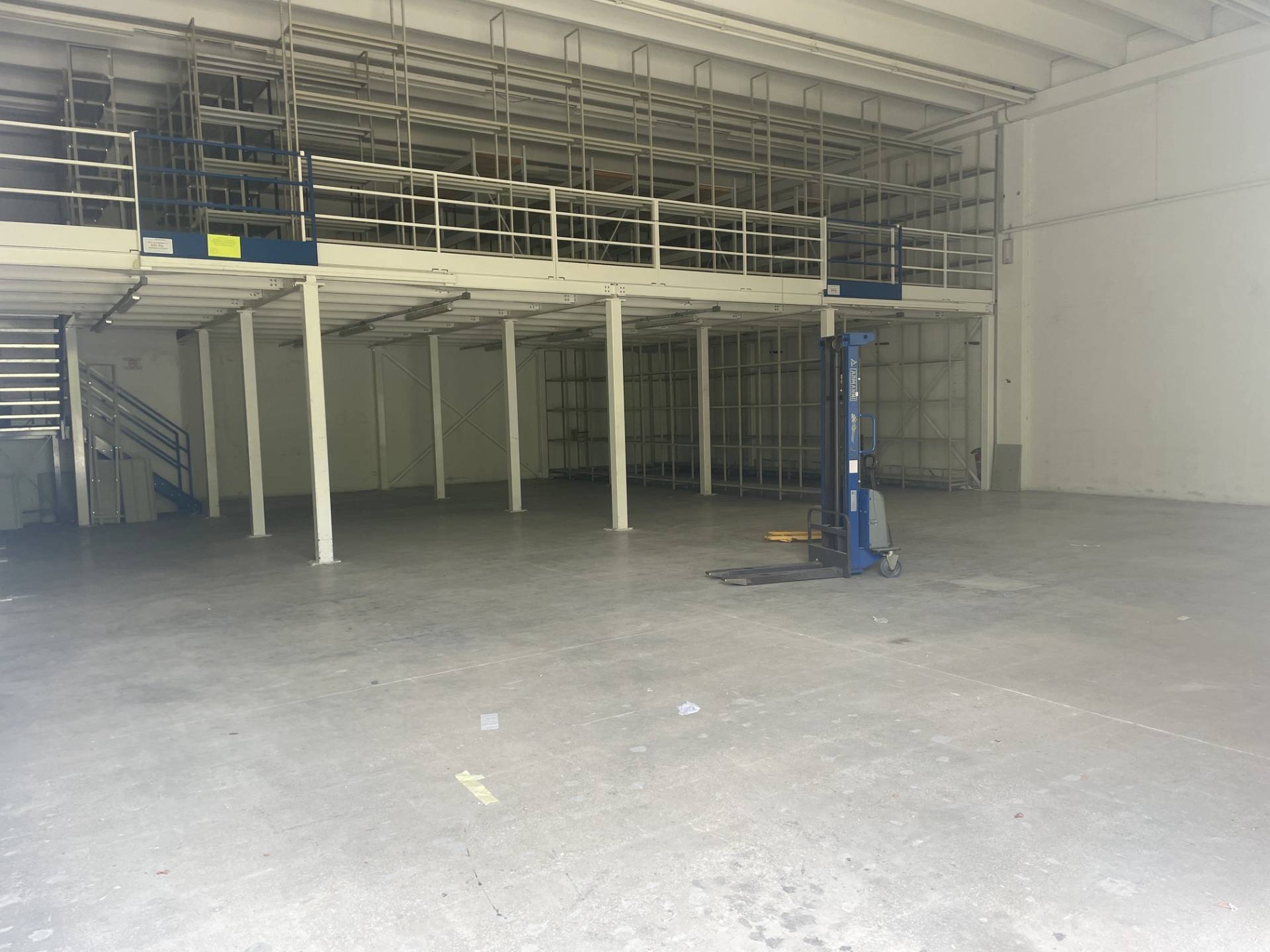 Magazzino - deposito in affitto a San Benedetto del Tronto, Porto d'Ascoli