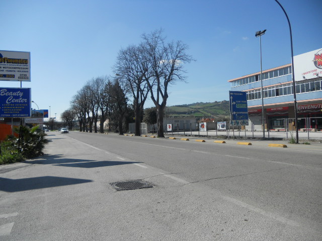Studio/Ufficio in affitto a San Benedetto del Tronto, Strada Statale 16