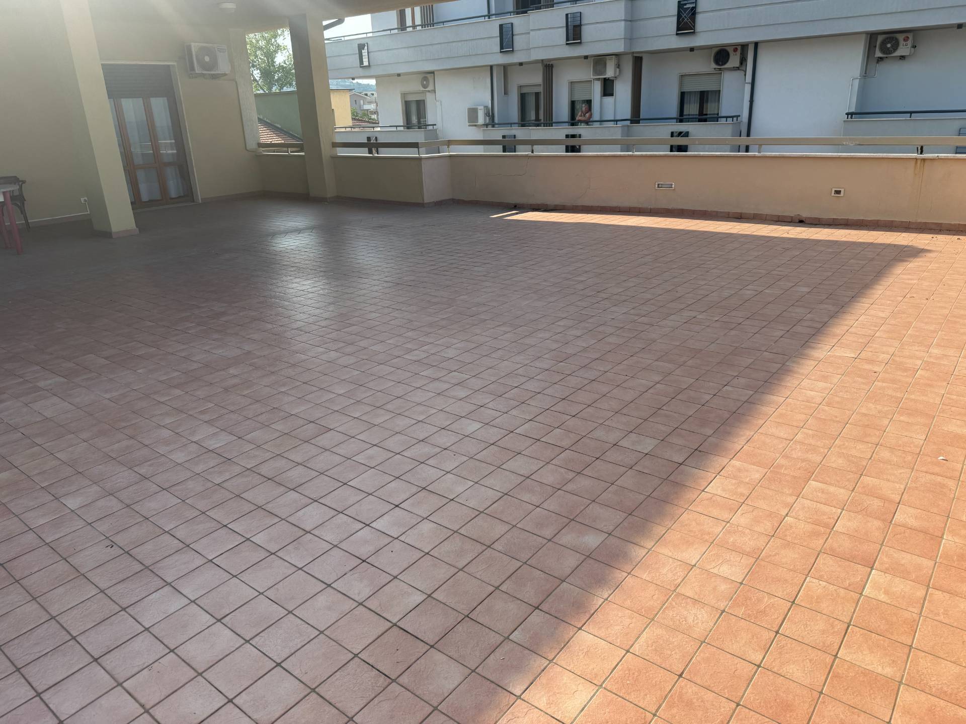 Appartamento in vendita a Alba Adriatica, Zona Mare