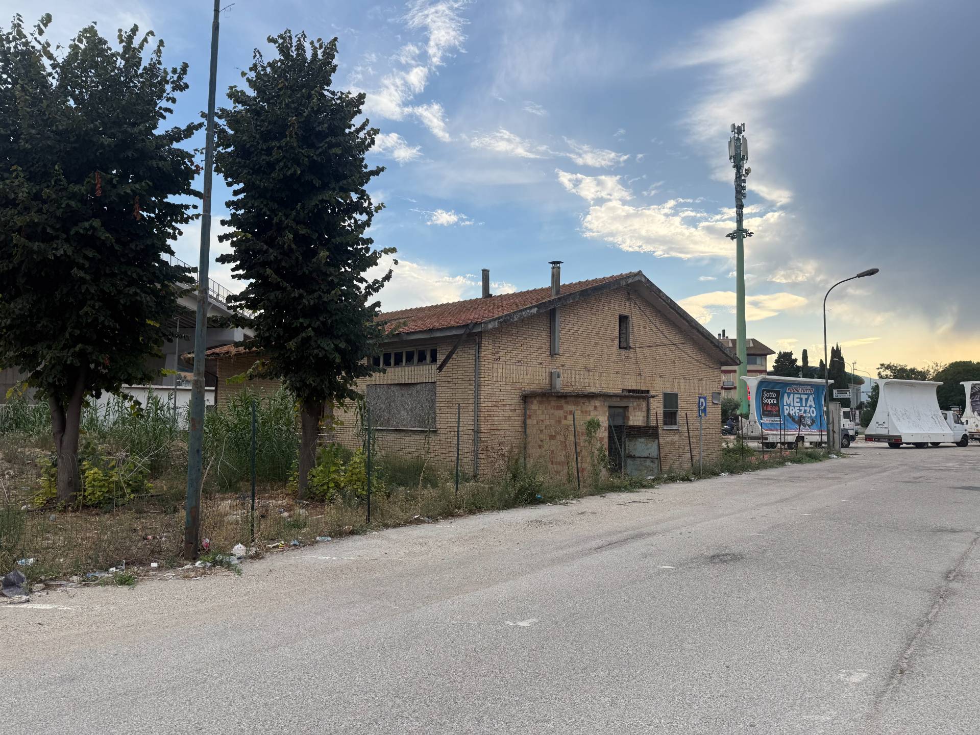Studio/Ufficio in affitto a San Benedetto del Tronto, Strada Statale 16